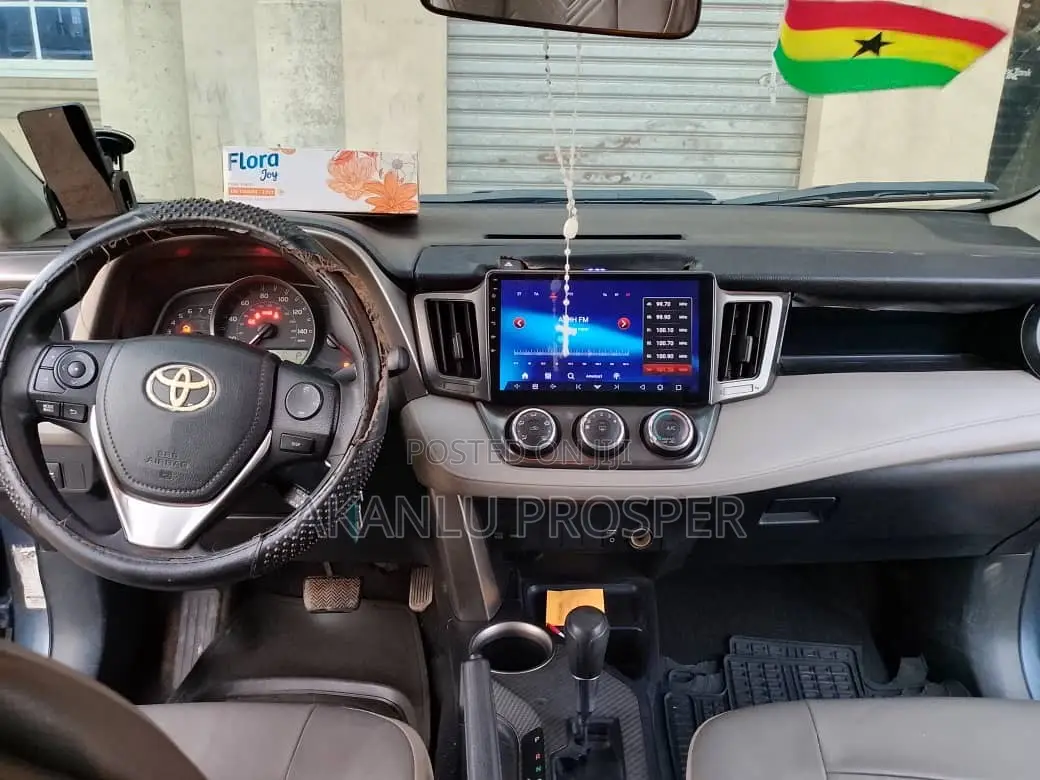 Toyota RAV4 2015 Blue