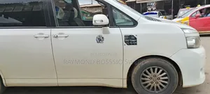 Toyota Voxy 2012 White
