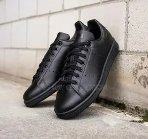 Adidas Stan Smith -‘All Black’