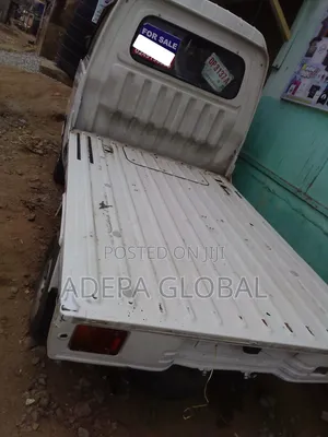 Daihatsu Hijet 2026 White