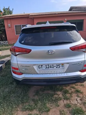 Hyundai Tucson SEL AWD 2018 Silver
