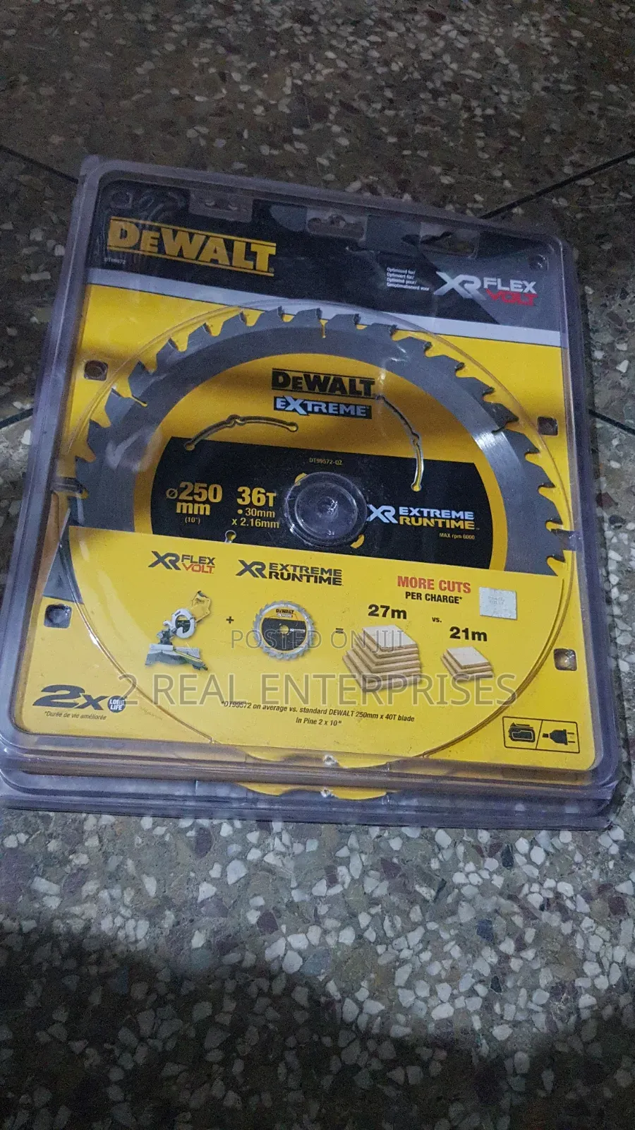 DeWALT Extreme Runtime XR FlexVolt 250mm Circular Mitre Saw Blade