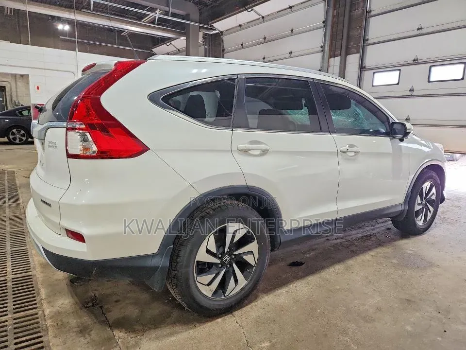 Honda CR-V Touring 4dr SUV (2.4L 4cyl CVT) 2016 White