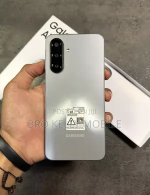 New Samsung Galaxy A17 5G 256 GB Silver