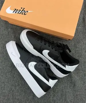 Solid Nike With Smooth Leather Surface
