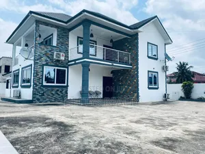 5bdrm House in North Legon for sale