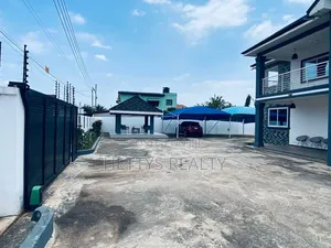 5bdrm House in North Legon for sale