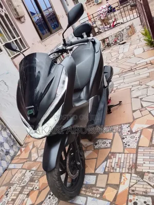 Honda 2024 Black