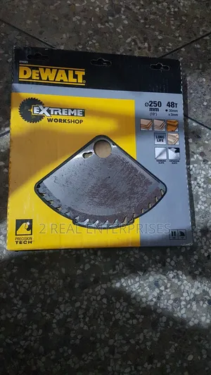 DeWALT Extreme Workshop Series 60 Table / Mitre Saw Blade DT4323