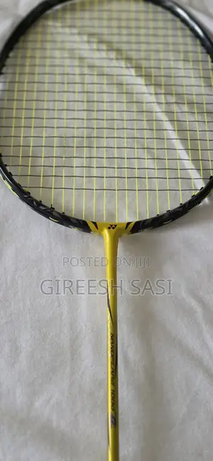 Used Yonex Nanoflare 1000 Z (6 Months Old) – Excellent Condition