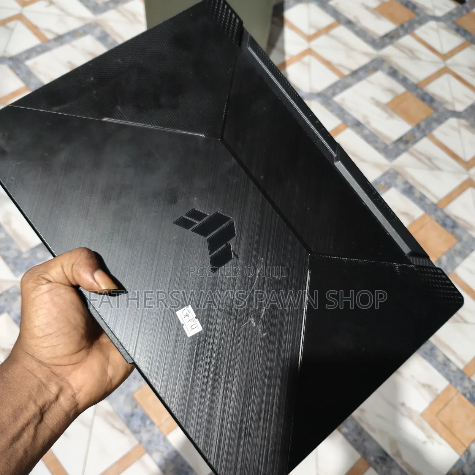 Laptop Asus TUF Gaming A15 8GB AMD Ryzen 7 SSD 256GB