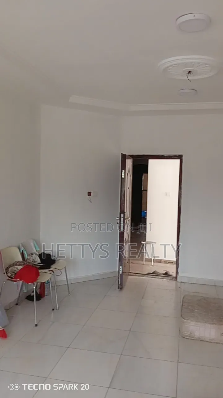 2bdrm Apartment in School Park Area for rent