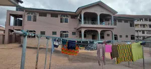 Hoste 4sale 22rooms Tech Ayeduase
