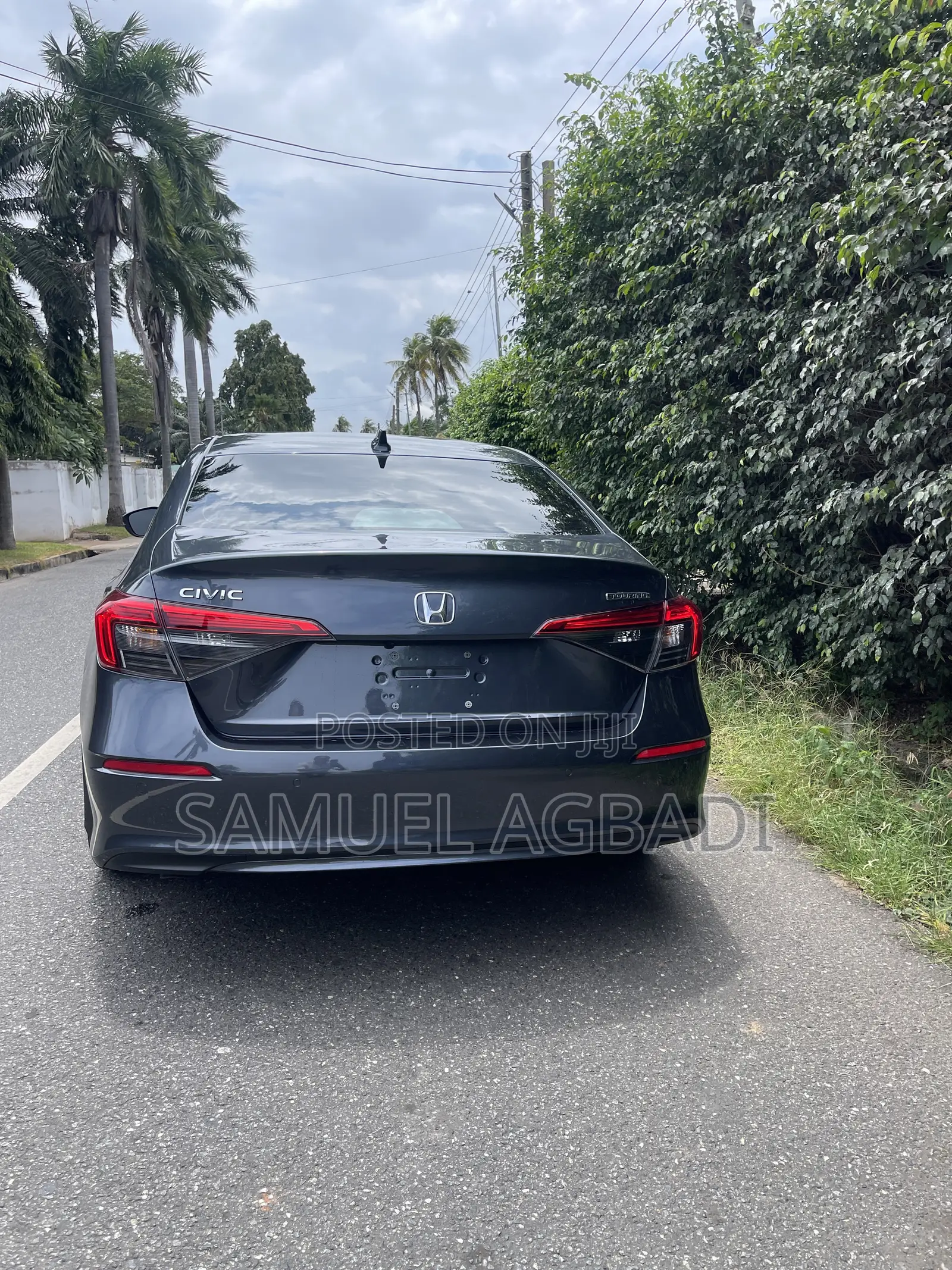 Honda Civic Touring CVT 2024 Gray