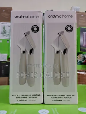 Oraimo CrushPress Garlic Press