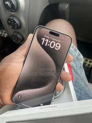 Apple iPhone 15 Pro Max 512 GB White
