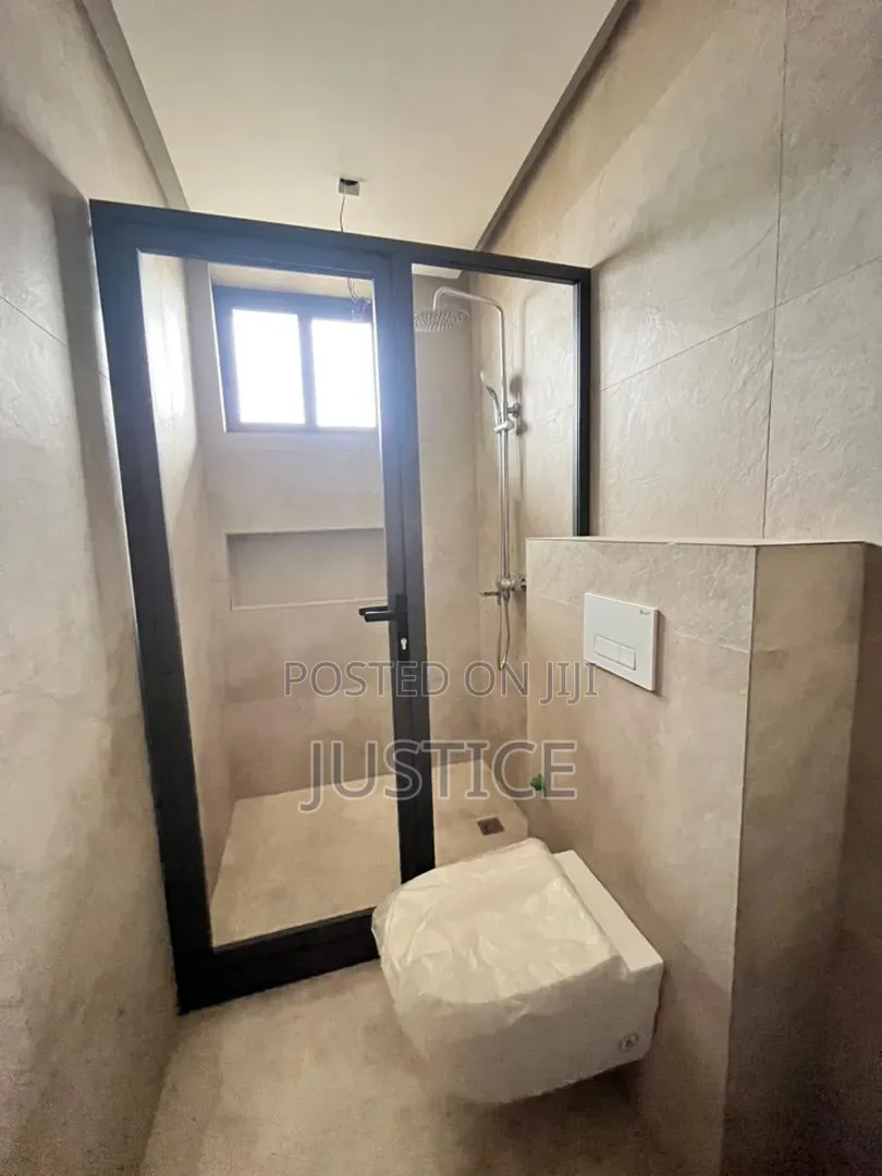 2bdrm Apartment in Adjiringanor, Otano for rent