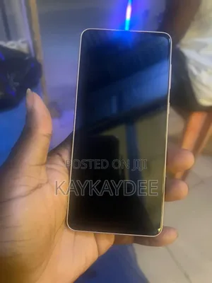New Samsung Galaxy A33 5G 128 GB Gold