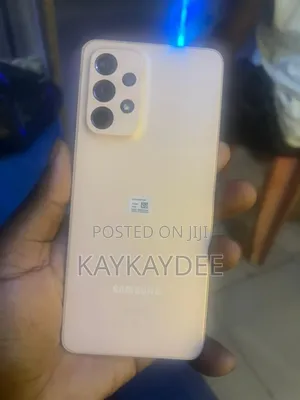 New Samsung Galaxy A33 5G 128 GB Gold