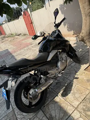 Suzuki GSR 2018 Black