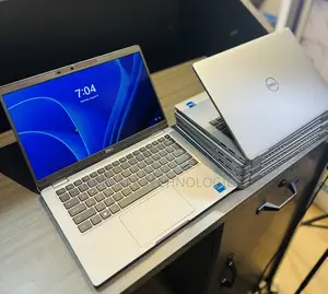 Laptop Dell Latitude 5320 16GB Intel Core i5 SSD 256GB