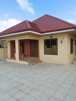 2bdrm House in School Park Area for sale