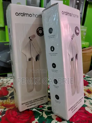 Oraimo CrushPress Garlic Press