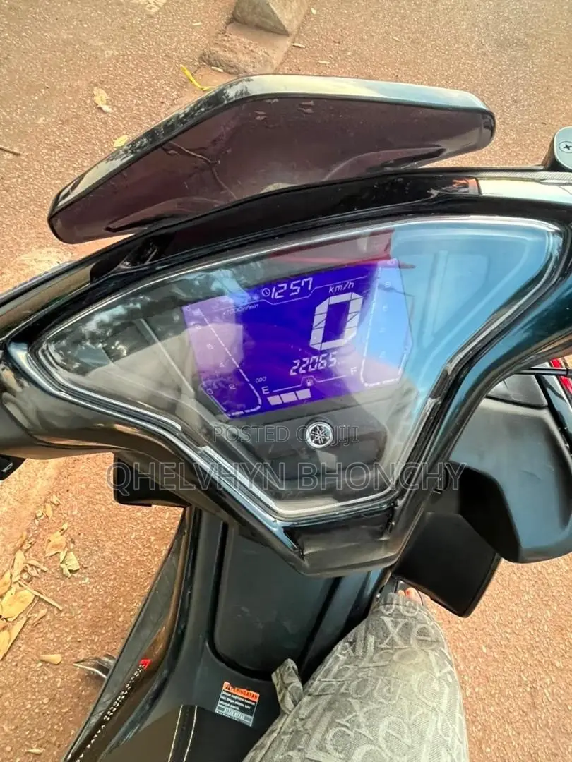 Yamaha Aerox 2022 Gray