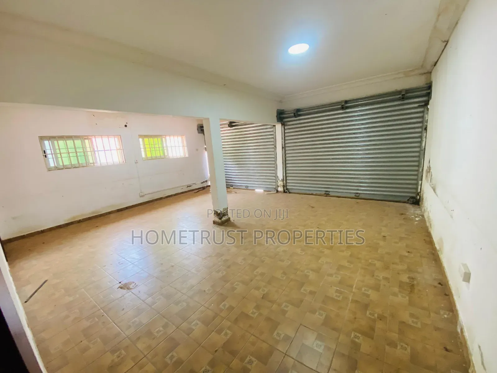 10bdrm Duplex in Tema Community 25 for rent