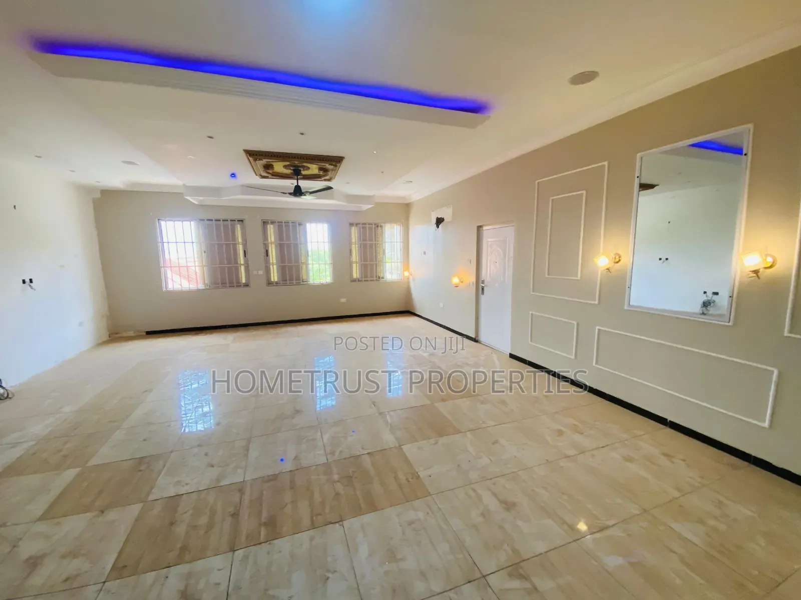 10bdrm Duplex in Tema Community 25 for rent