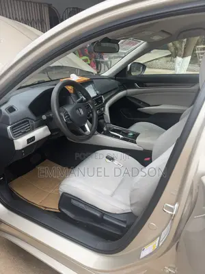 Honda Accord LX 2018 Gold
