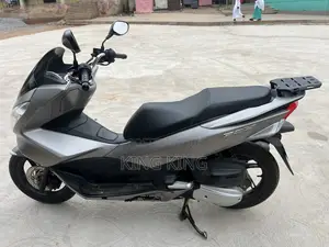 Honda 2023 Silver