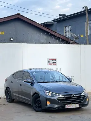 Hyundai Elantra SEL 2020 Gray