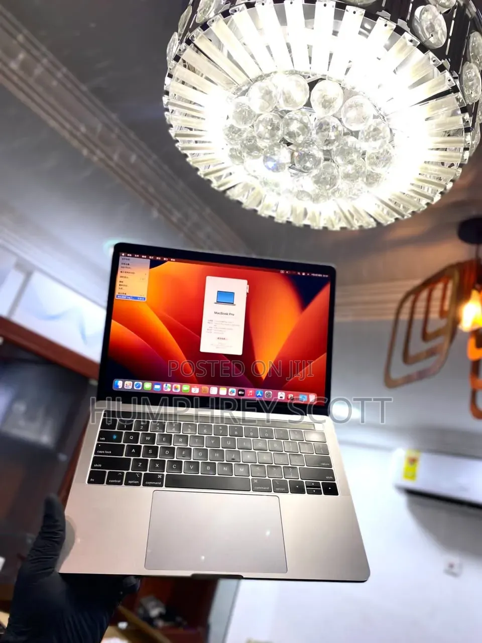 New Laptop Apple MacBook 2019 8GB Intel Core i5 SSD 256GB