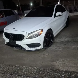 Mercedes-Benz C300 2018 White