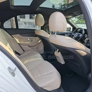 Mercedes-Benz C300 2018 White