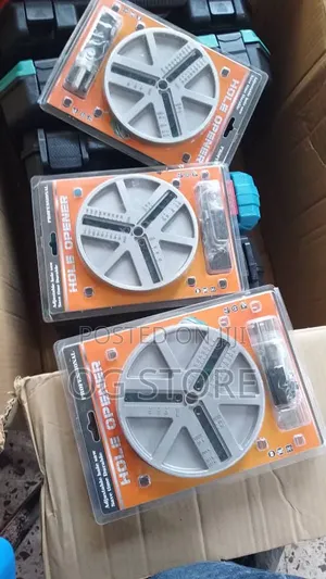 Adjustable Hole Saw or Cutter