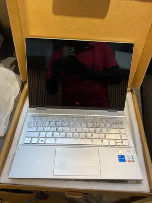 Laptop HP Pavilion x360 14 8GB Intel Core i5 SSD 256GB