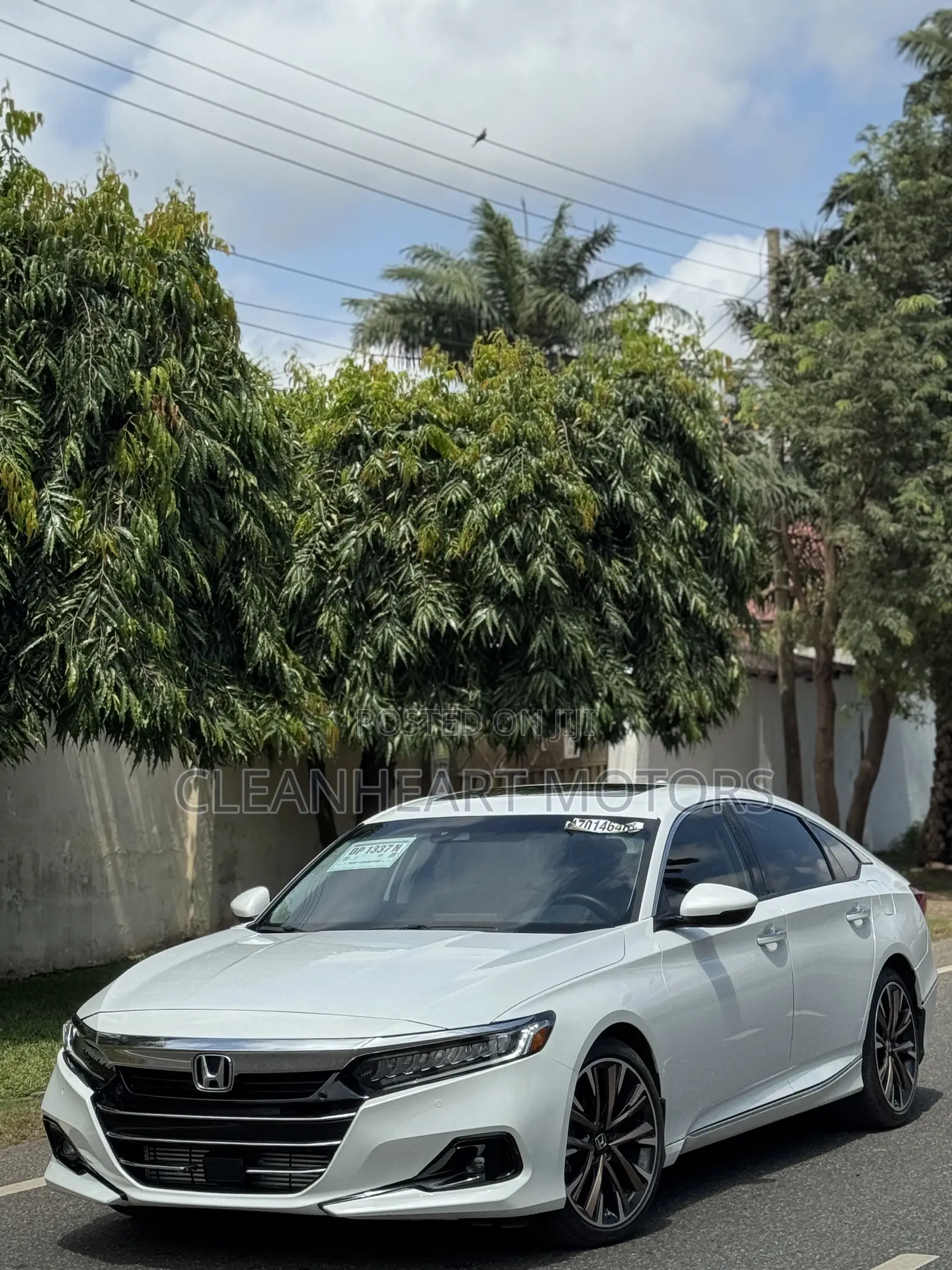 Honda Accord Touring 2.0T 2022 White