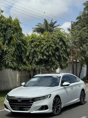 Honda Accord Touring 2.0T 2022 White
