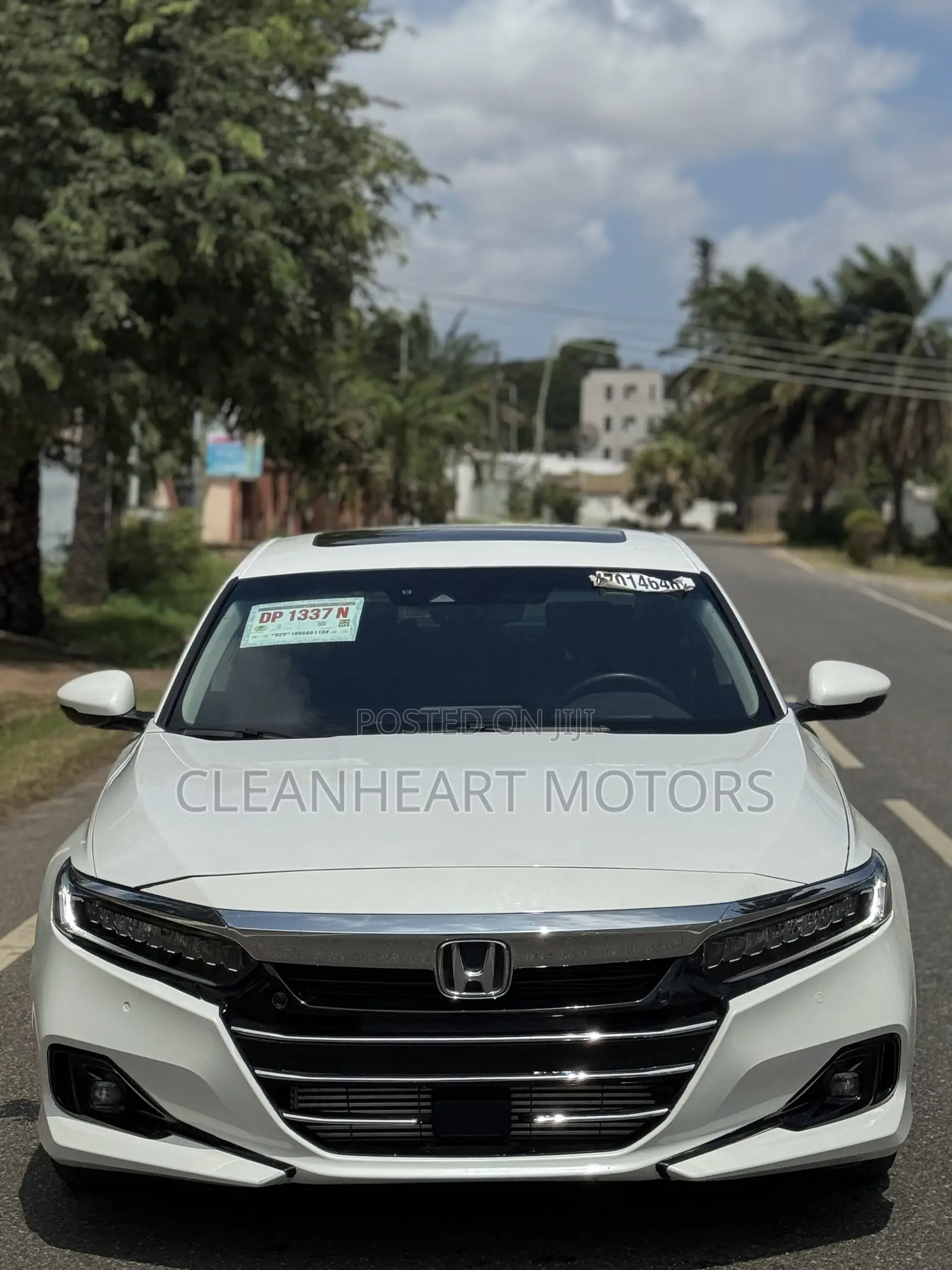 Honda Accord Touring 2.0T 2022 White