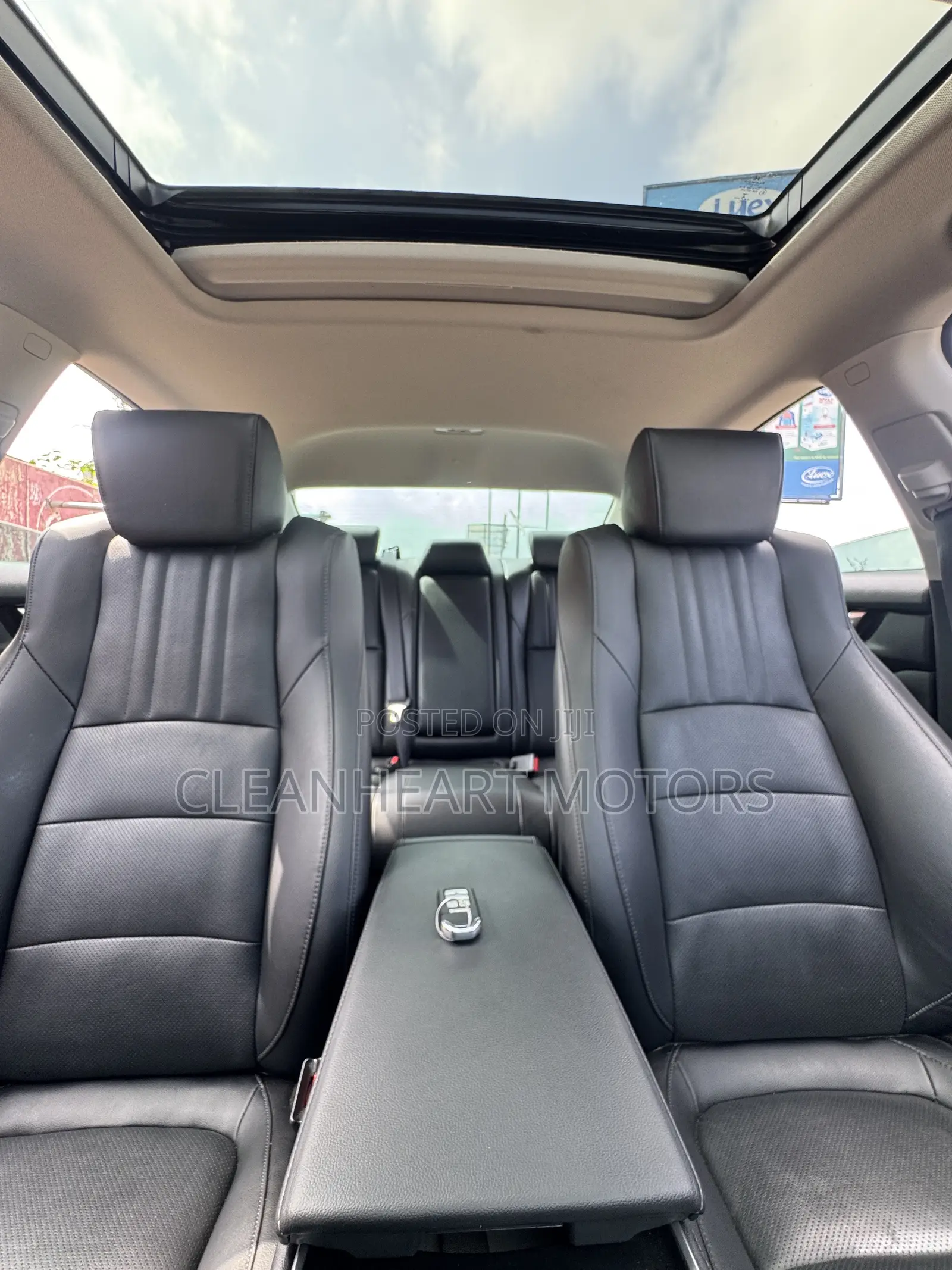 Honda Accord Touring 2.0T 2022 White