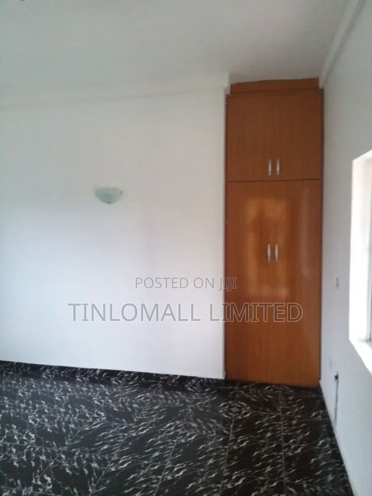 1bdrm Room & Parlour in Tinlo, Accra Metropolitan for rent