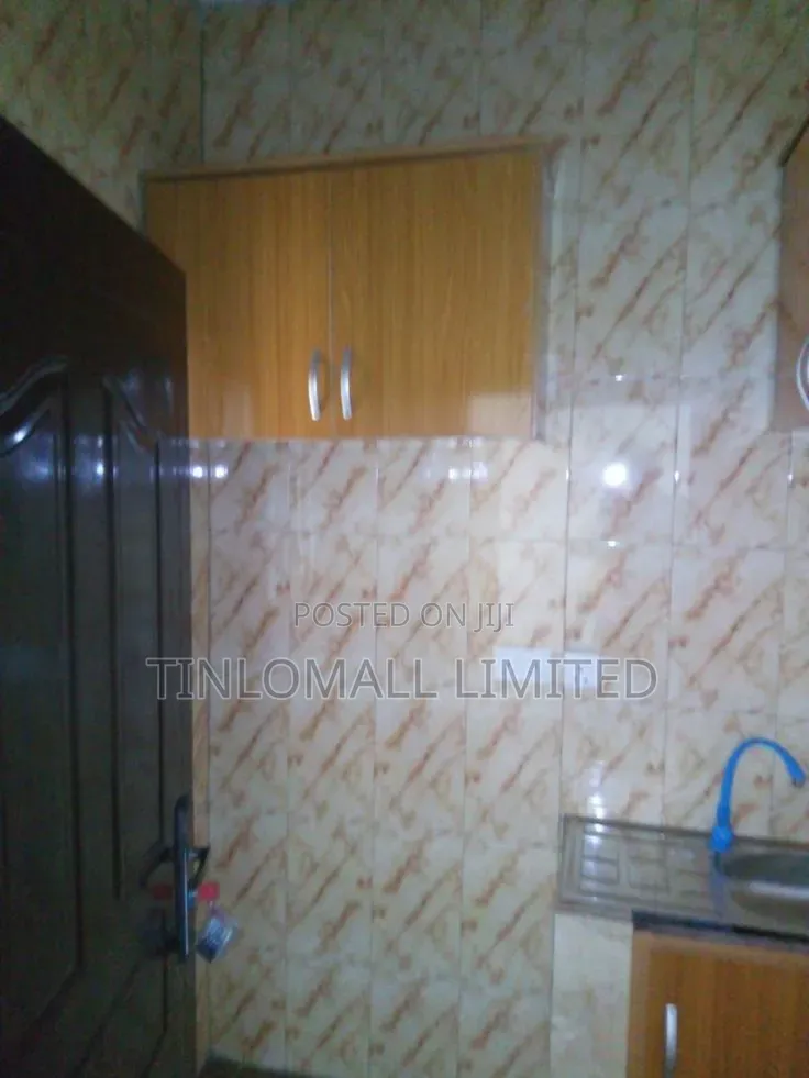 1bdrm Room & Parlour in Tinlo, Accra Metropolitan for rent