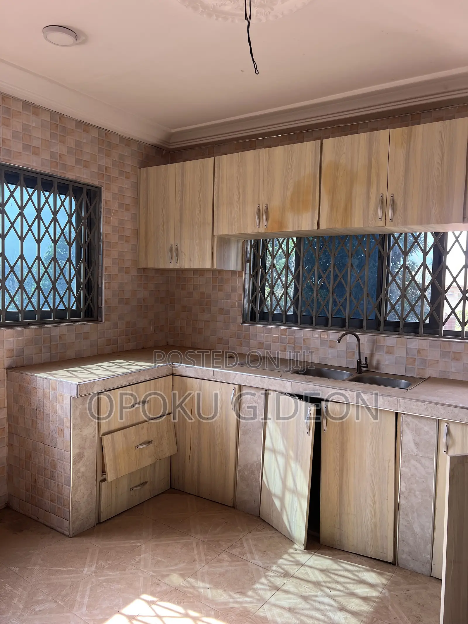 2bdrm Apartment in Pentecost Junction, Ablekuma for rent