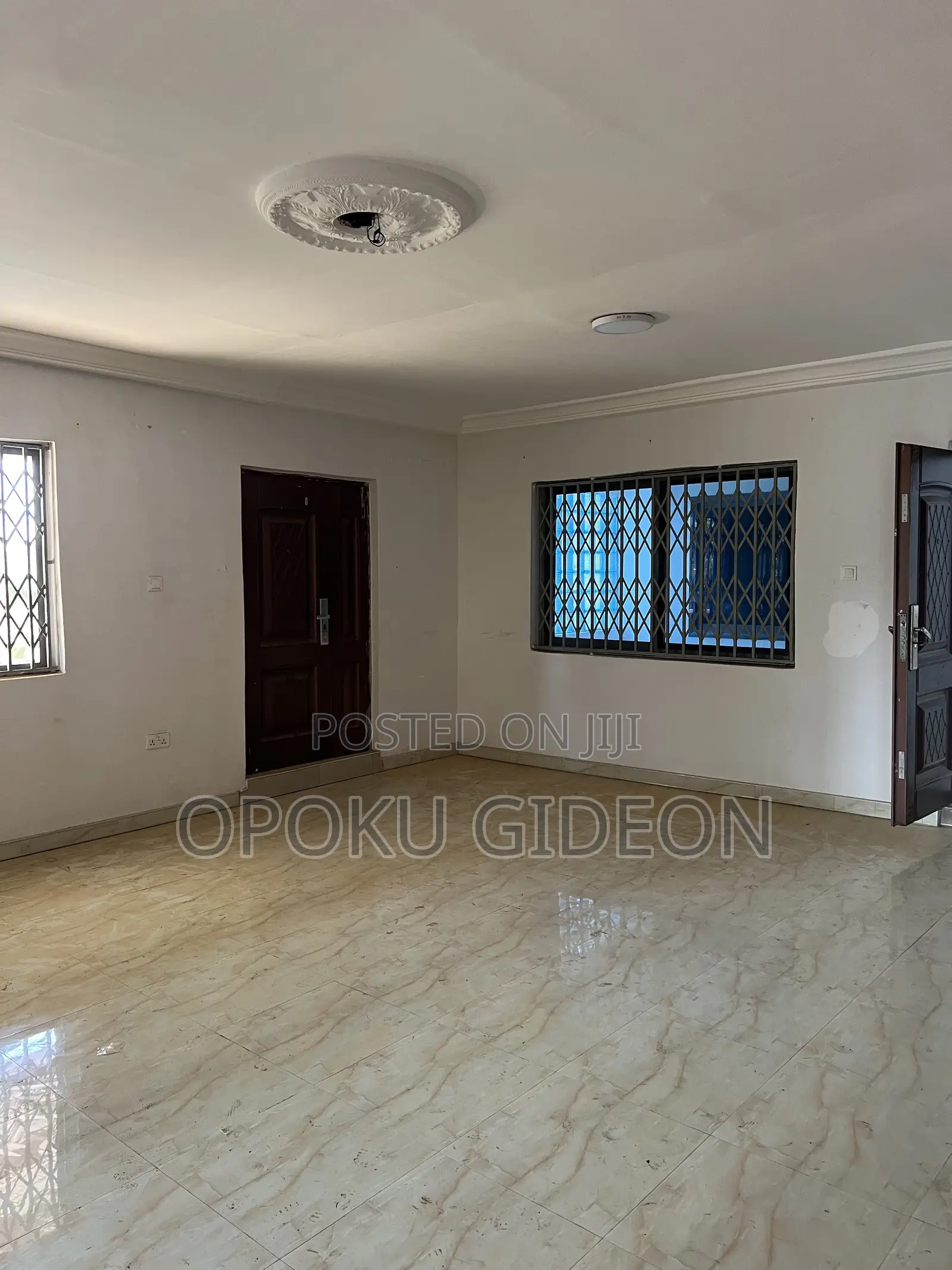 2bdrm Apartment in Pentecost Junction, Ablekuma for rent