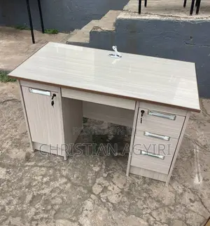 Office Desk / Computer Table