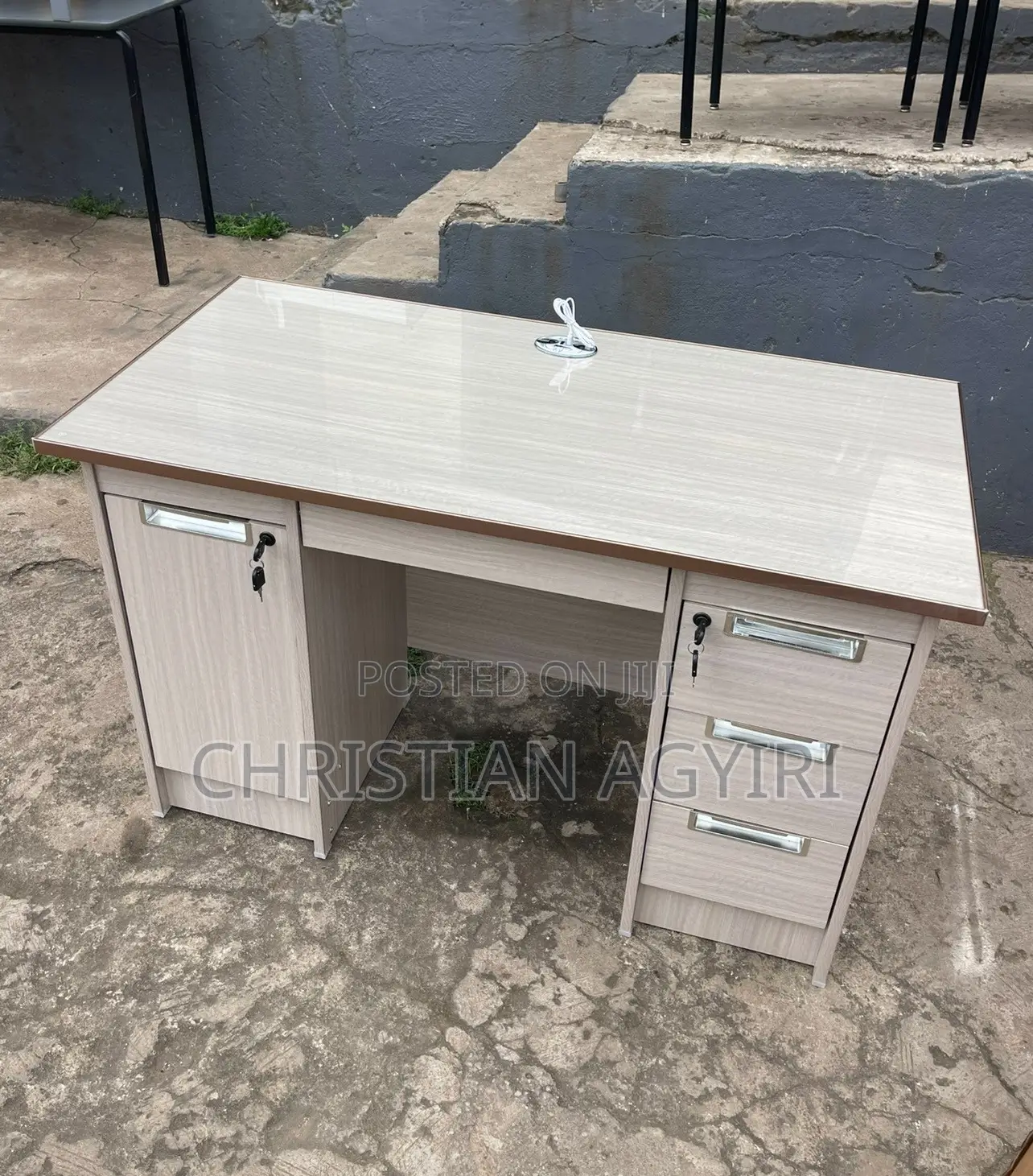 Office Desk / Computer Table