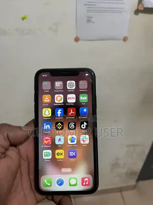 Apple iPhone XR 64 GB Black