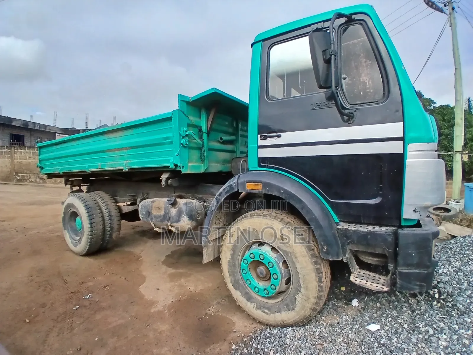 Tipper Truck